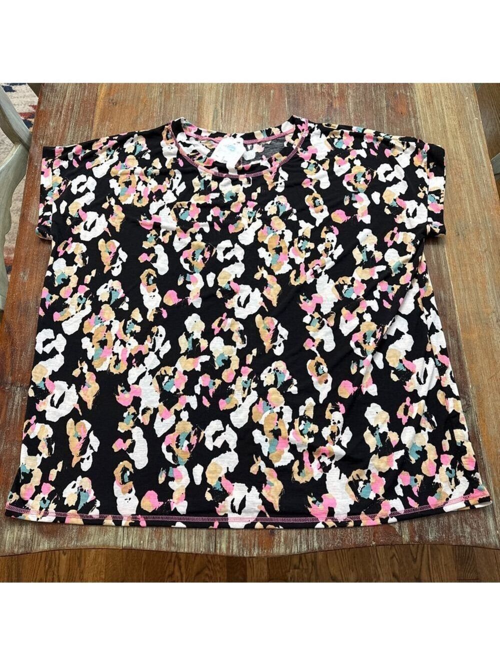 Sew in Love Short Sleeve Tee 3X Black Pink Leopard Print “Curious About You” NWT